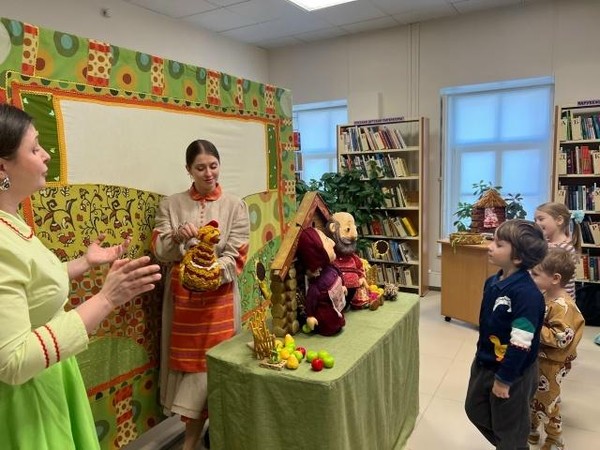 Спектакль «Маша и медведи» малышкового театра «Тутти»