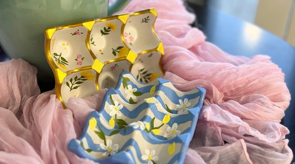 Мастер-класс «Роспись пасхальной тарелки»