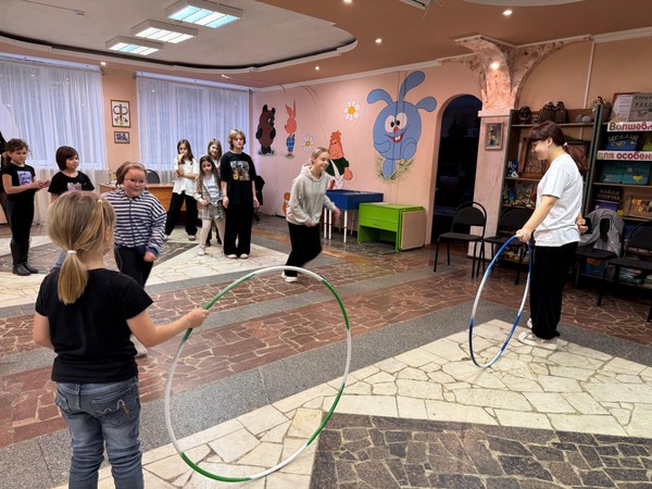 Спортивно-игровая программа «Сон, прогулка, физкультура лучше пузырьков с микстурой»