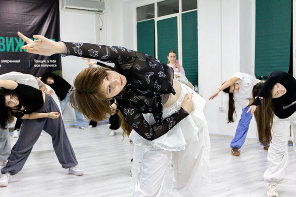 Лаборатория танца по направлению контемпорари
