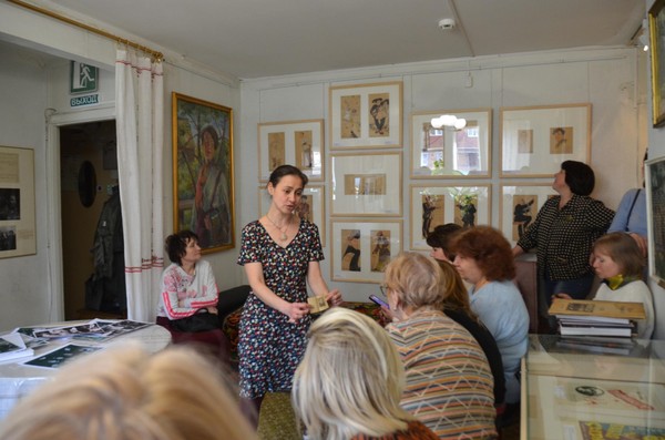 Выставка «Элли Юрьев. Гильоши, паттерны и чувашский орнамент»