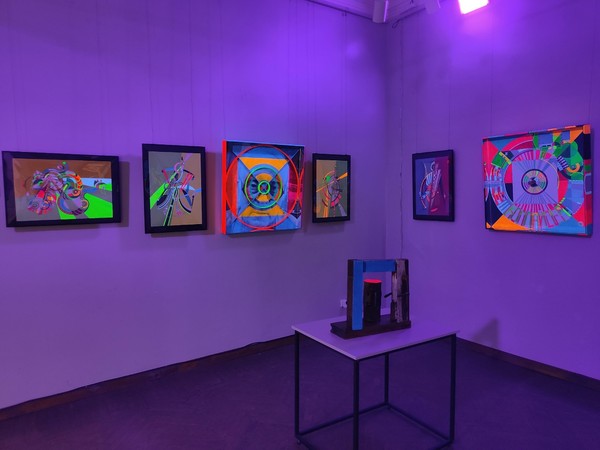 Выставка «Диалог: образ и слово»