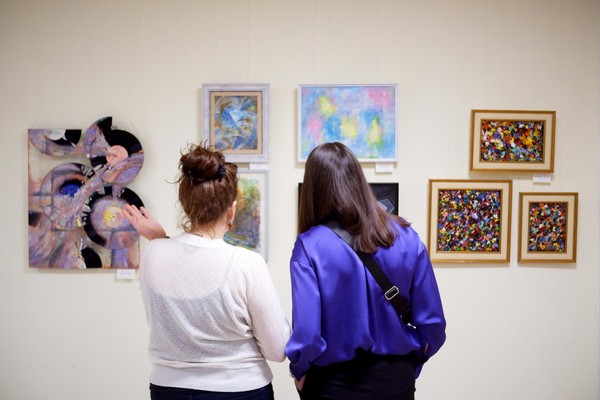 Выставка «Структура весны»