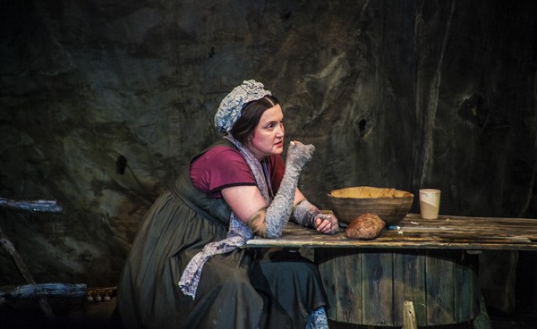 Александр Белоусов