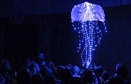 Представление световых кукол. Театр Николая Зыкова (Москва)