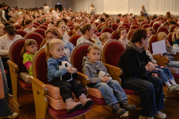 Музыкальный спектакль «Волшебник Изумрудного города»