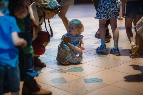 Викторина «Колдовской клей»