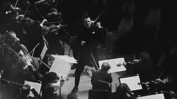 Теодор Курентзис и musicAeterna. Брамс и Куртаг