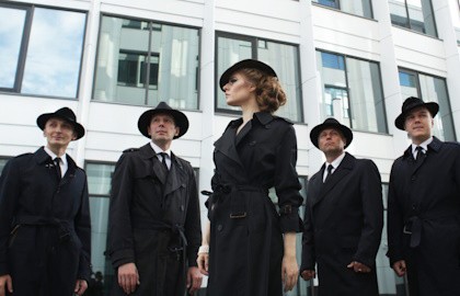 Elena et les garcons