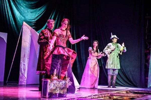 Спектакль «Белоснежка и семь гномов»