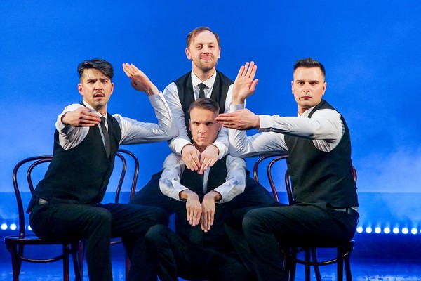 Комедия о Заячьем стоне. 11 лет