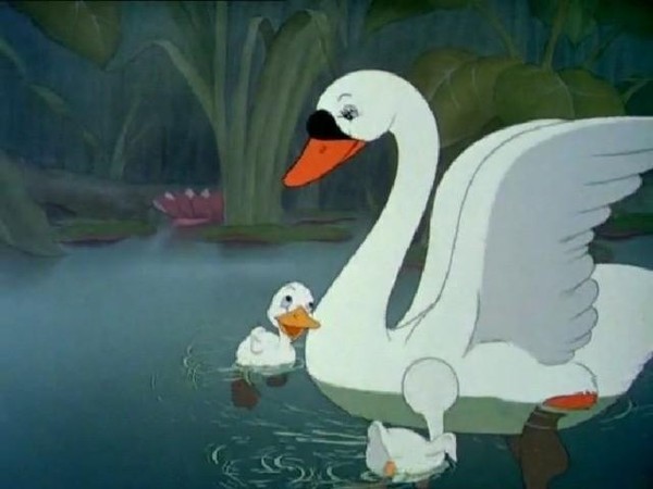 Показ сборника мультфильмов «Гадкий утенок»