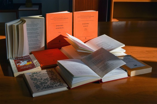 Литературно-музыкальный вечер «Поэтическое прикосновение»