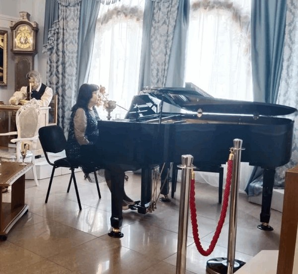 «Воскресный музыкальный салон в Музее часов»