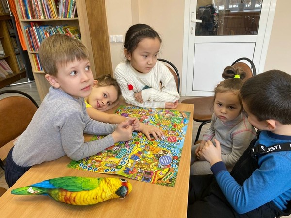 Проект «Нескучный выходной» Тематическо-творческий час «Живое кружево природы»