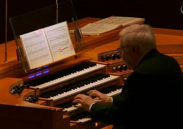 Фестиваль органной музыки. Александр Фисейский орган