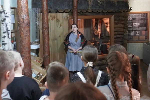 Театрализованная экскурсия «Долгий путь к Победе»