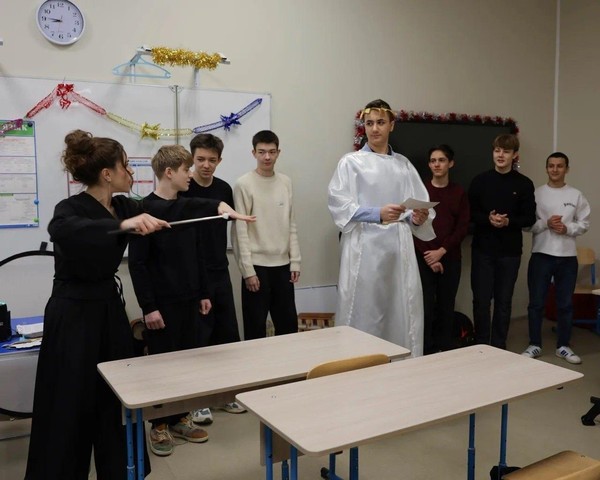 Лекция по истории театра и специфики обучения актерскому мастерству