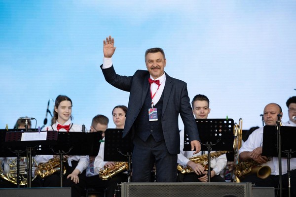 Концерт «Вместе мечтать, вместе любить…»