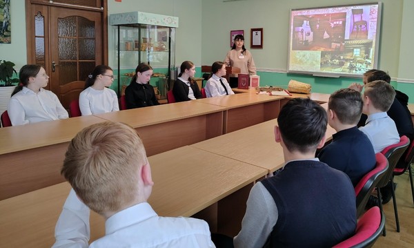 «Жизнь его песней звенела»