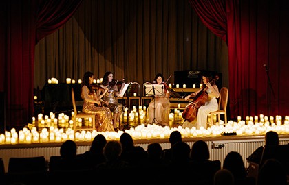 Киномузыка и дудук при свечах