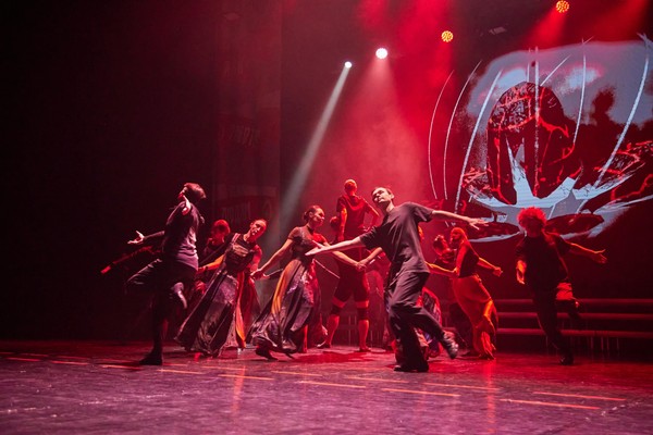 Концерт Губернаторского театра танца «Сибирский калейдоскоп»