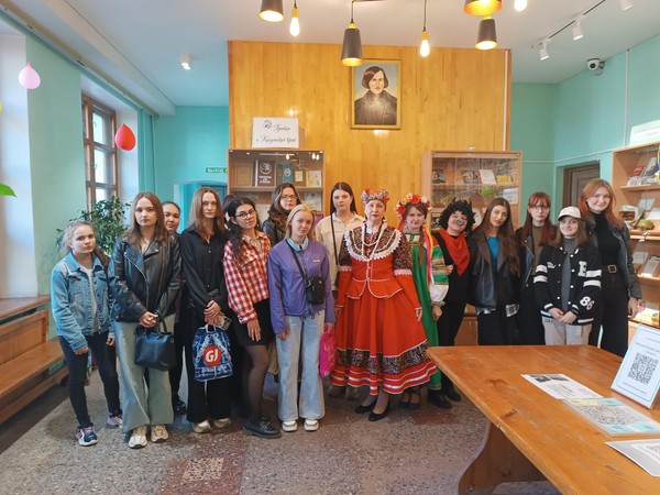 Литературная программа «В гостях у Гоголя»