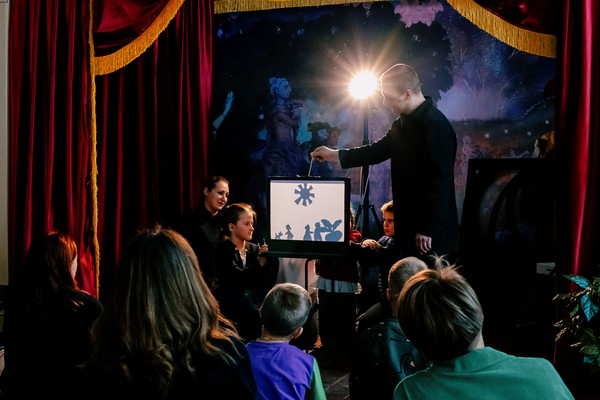 Театр теней