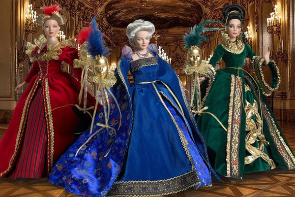 Выставка «Куклы из сказок и легенд»