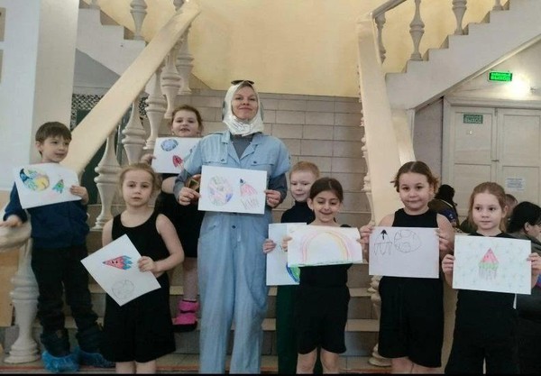 «Вперёд к звёздам»