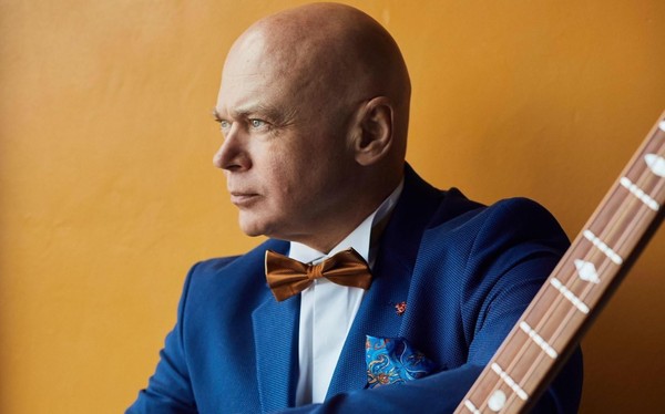 Камерный оркестр и Михаил Дзюдзе. Концерт для контрабаса с абсурдом