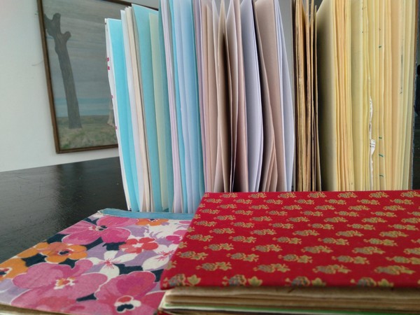 Творческое занятие «Шьем блокнот»