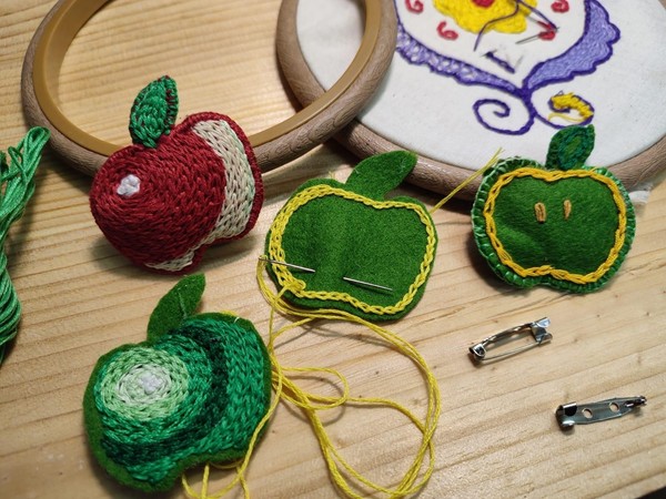 Мастер-класс «Вышивка тамбурным швом»