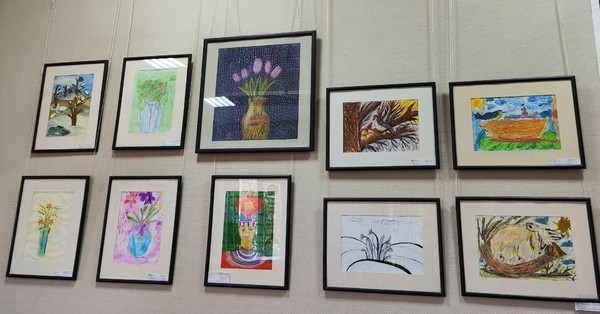 Выставка работ по итогам конкурса «Дыхание весны»