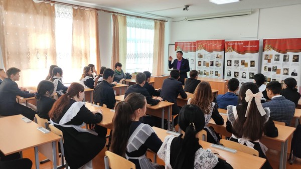 Музейный урок «В этом мире все прекрасно...»