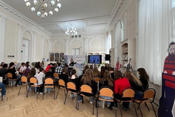 Игра «Легенды и факты города Е»