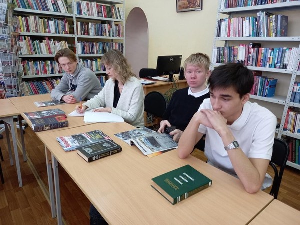 Круглый стол «Знатоки родного края»