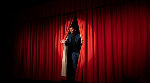 Спектакль «Космонавт по объявлению»