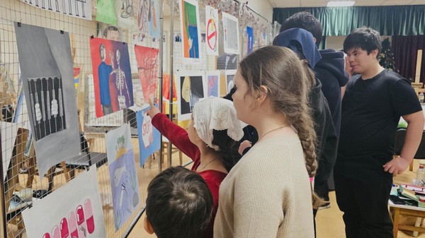 Информационная выставка «Я борей с терроризмом»