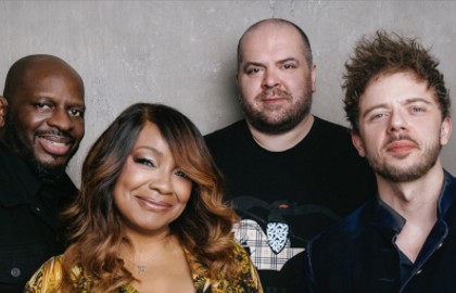 Антон Давидянц, Натаниэль Таунсли, Томаш Бура, Шерил Райли