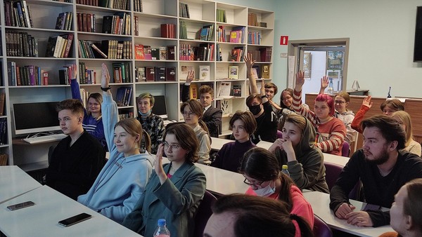 Просмотр документального фильма о Федоре Хитруке