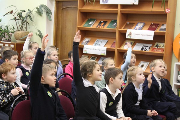 Игровое занятие «Сокровища звездного неба»: ко Дню авиации и космонавтики