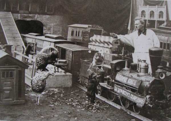 Тематическая беседа «Книга В. Л. Дурова «Записки дуровской свиньи»