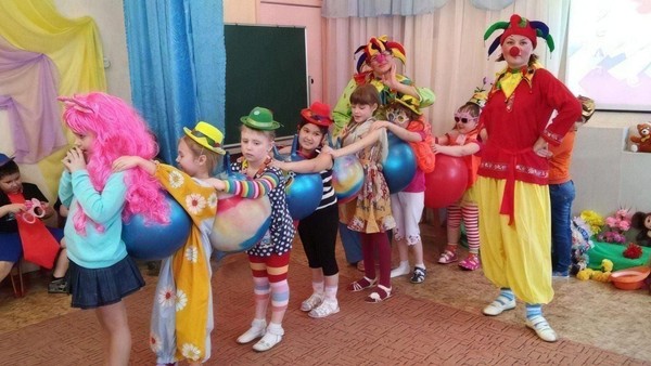 Конкурсная развлекательная программа «День клоуна»