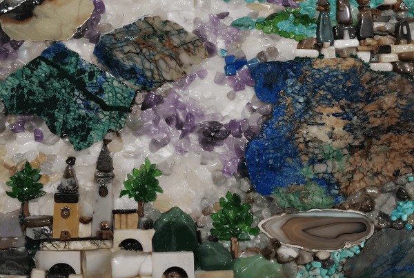 Выставка «Самоцветные миры Тамары Внучковой»