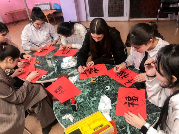 Мастер-класс «Китайская каллиграфия»