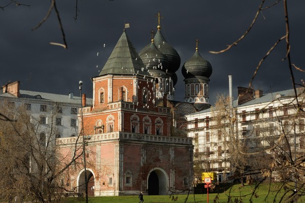 Лекция «Для «героев былых времен…» Измайловский остров в XIX веке»