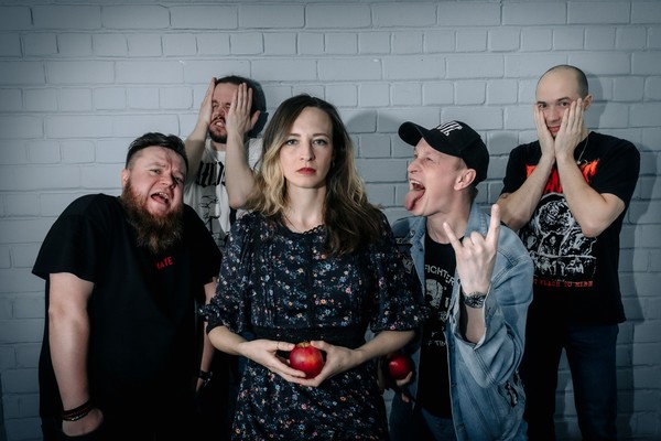 Старуха + Toxic Bleat