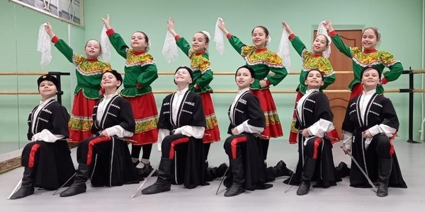 Отчетный концерт Ансамбля народного танца «Дружба»