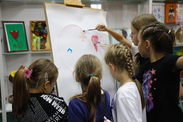 Открытие выставки в рамках проекта «Неизвестные таланты»: «Дело мастера боится»